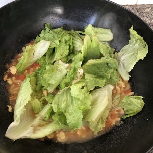The practice measure of tomato egg macaroni 10