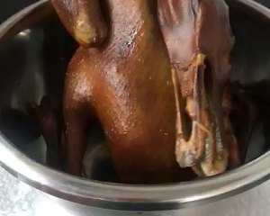 The practice measure that Fujian characteristic rice fumes duck 8