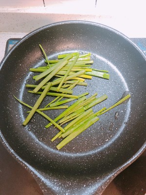 Early duck - the practice measure below understanding of green oily noodles served with soy sauce 3
