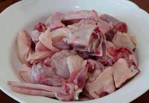 The practice measure of the duck of beer of Hangzhou any of several hot spice plants of aromatic hot go with rice 1