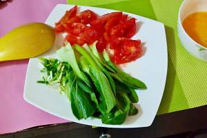 The practice measure of tomato egg face 2