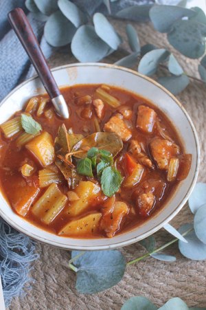 Pork tomato stews dish, Han Zeng " the friend of coffee " practice measure 11