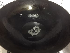 The practice measure that the duck burns lotus root 4