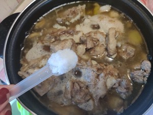 The practice step that achieves duck of eggplant of braise in soy sauce oneself 19