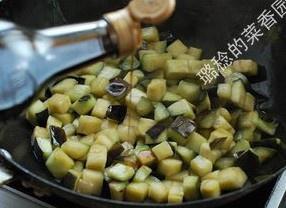 The practice measure that tomato pointed any of several hot spice plants fries aubergine 7