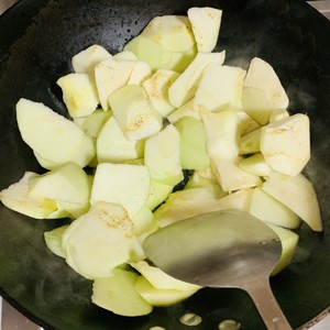 The practice measure that tomato burns aubergine 7