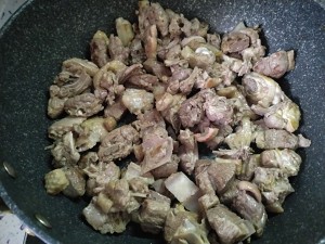 5 cups of duck (the duck goes means of raw meat or fish) practice measure 4