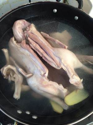 Beer duck / the practice measure of sesame oil duck 4