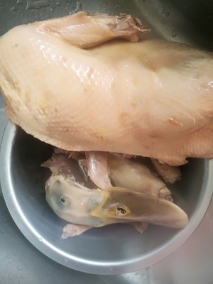 Soup of duck of wax gourd of the seed of Job's tears and the practice measure of the white flesh that cut duck 6