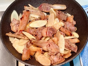 Dining room of golden cat Mi - child the practice measure of ginger    duck 5