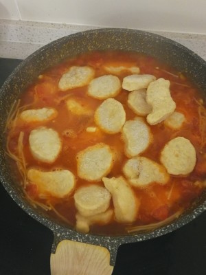 The practice measure of slices of fish meat of tomato Ba Sha 12