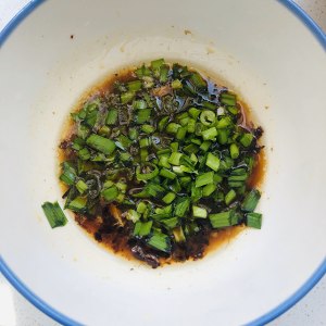 Face of flesh of duck of braise in soy sauce (duck soup bottom) practice measure 17