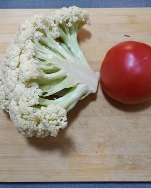 The tomato that wants oily salt only fries beautiful dish, very pink is very delicious. practice measure 2