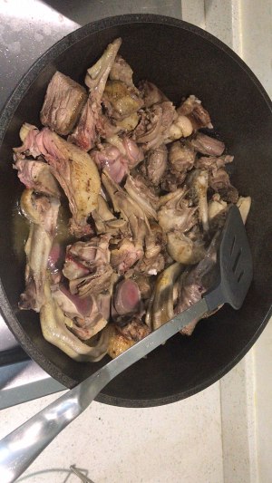 Delicate the practice measure of duck of dry stir-fry before stewing 2
