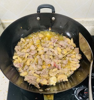 The practice measure from the dish with easy and comfortable duck of tribute small fry 10