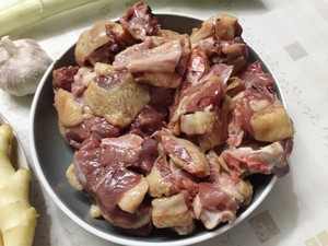 Ginger explodes duck (young ginger fries young duck) practice measure 5