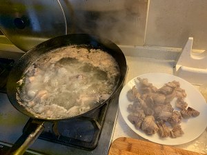 The practice measure of duck of beer of the daily life of a family 3