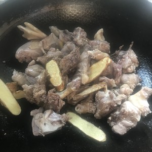 The practice measure that Chinese caterpillar fungus spends the duck that stew 3