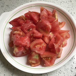 Tomato scrambles egg the practice measure of quick worker of the daily life of a family 5