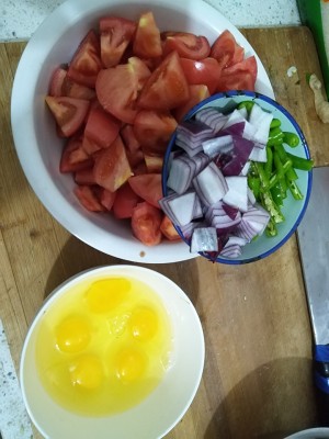 Three-in-one face (fried bean sauce. Tomato egg. Oil is spilled) practice measure 4