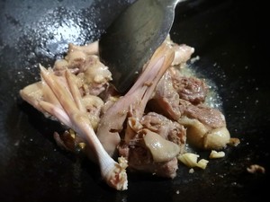 Duck of sea of sauce stew Chinese chestnut, the practice measure of salty aromatic delicate and super go with rice 4