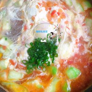 The practice measure of beautiful soup of egg of tomato towel gourd 8
